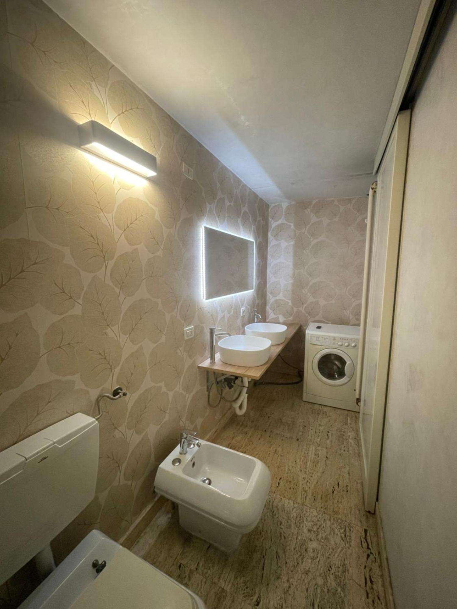 Lhe Sweet Apartment Cesena Ngoại thất bức ảnh